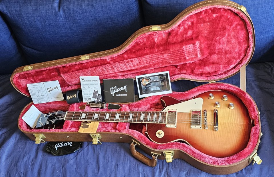 Gibson Les Paul Standard 60's de segunda mano · Foto 1 de 5 · Valencia · 1950 €
