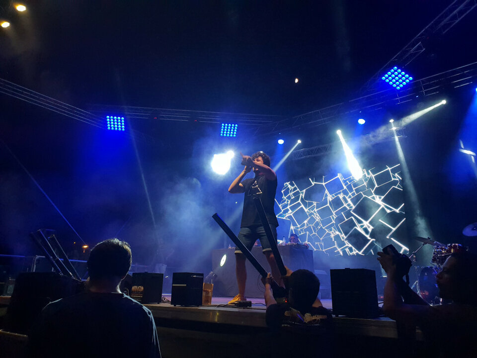 Alquiler de equipos de sonido e iluminacion profesional para toda España