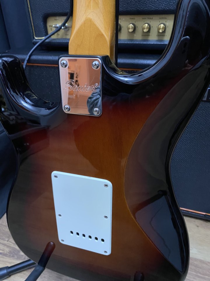 Squier classic vibe 60s