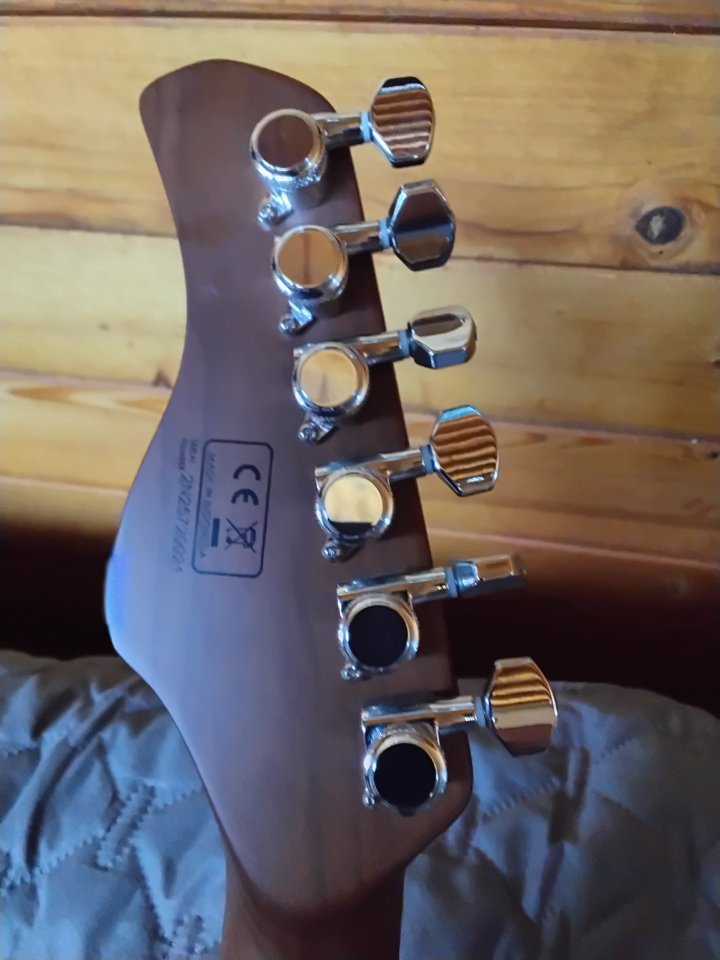 Sire larry carlton s7 de segunda mano · Foto 7 de 10 · Castellón · 460 €