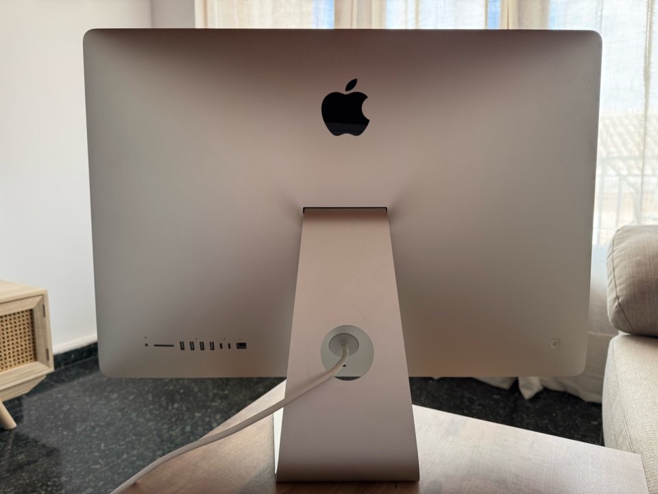 Imac 27” 2020 Impecable. i7 16GB 500SSD