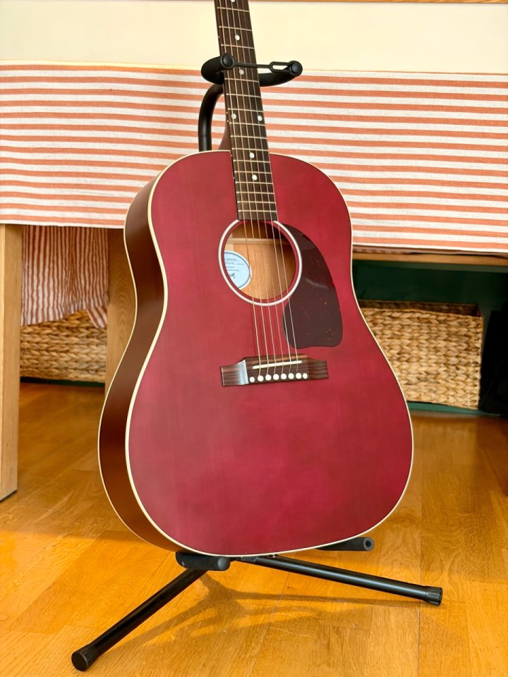 Gibson J-45 Special Satin WR de segunda mano · Foto 1 de 10 · Madrid · 1250 €