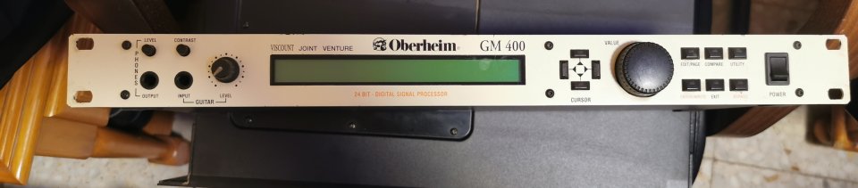 Procesador de efectos Oberheim GM 400 de segunda mano · Foto 2 de 8 · Madrid · 200 €