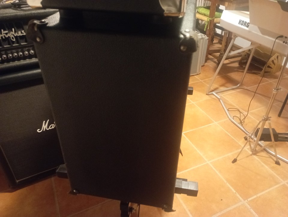 Pantalla Dv Marck 2x12