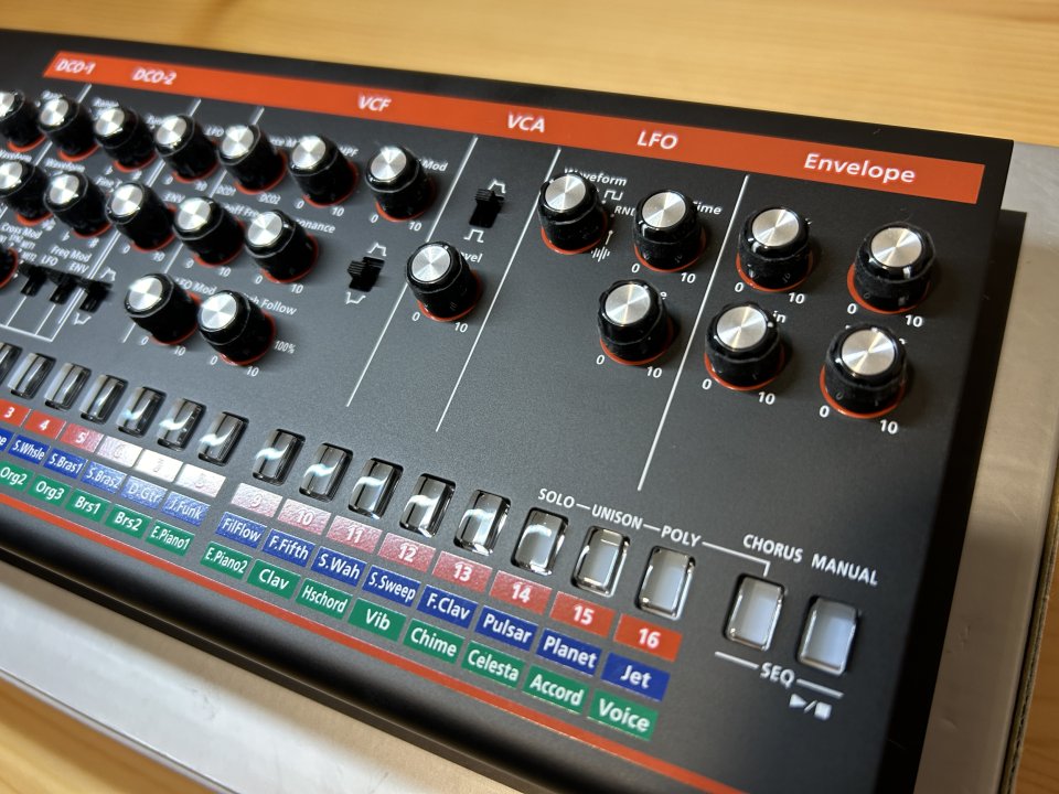 Roland JX-03 de segunda mano · Foto 2 de 5 · Madrid · 200 €