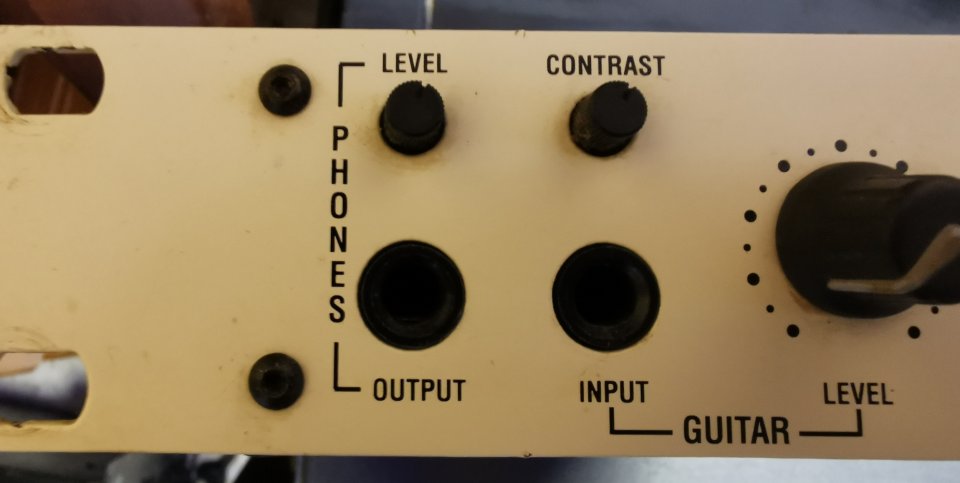 Procesador de efectos Oberheim GM 400 de segunda mano · Foto 5 de 8 · Madrid · 200 €