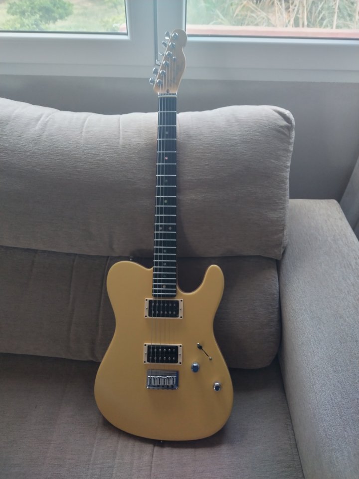 Fender telecaster american Deluxe QMT