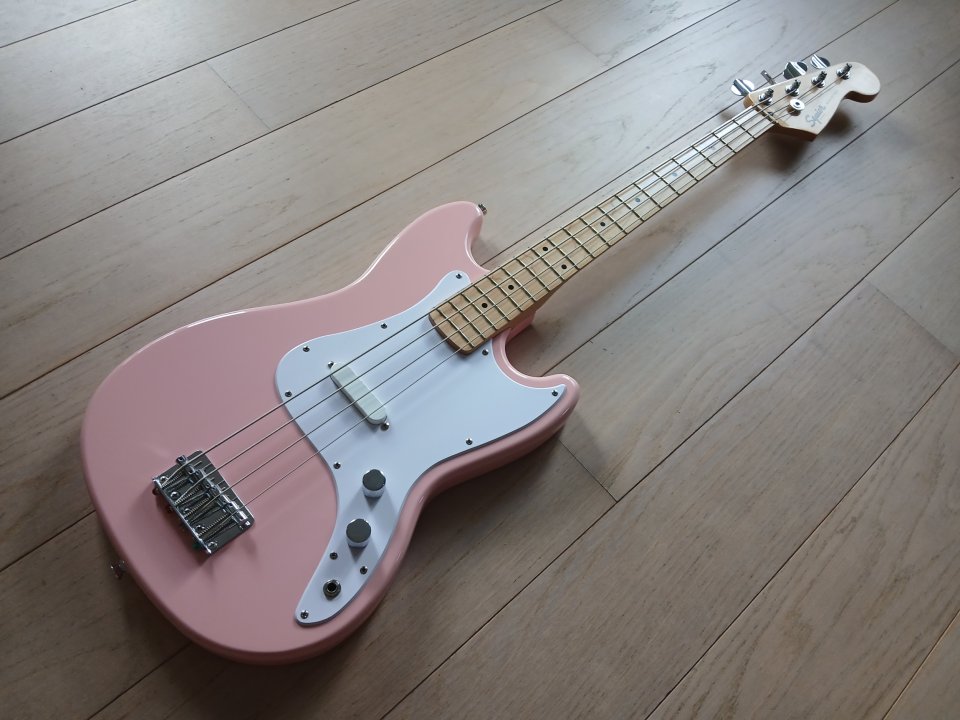 Squier FSR Sonic Bronco Shell Pink