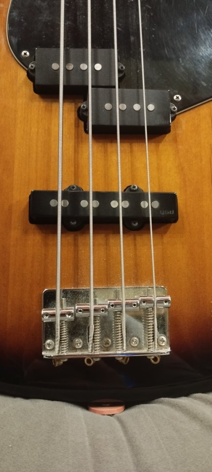 Bajo Yamaha BB434 Tobacco Brown