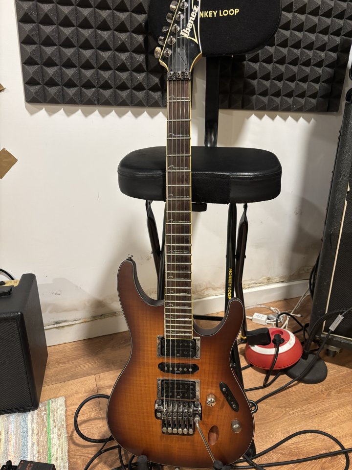 Guitarra Ibanez S670FM de segunda mano · Foto 1 de 6 · Barcelona · 490 €
