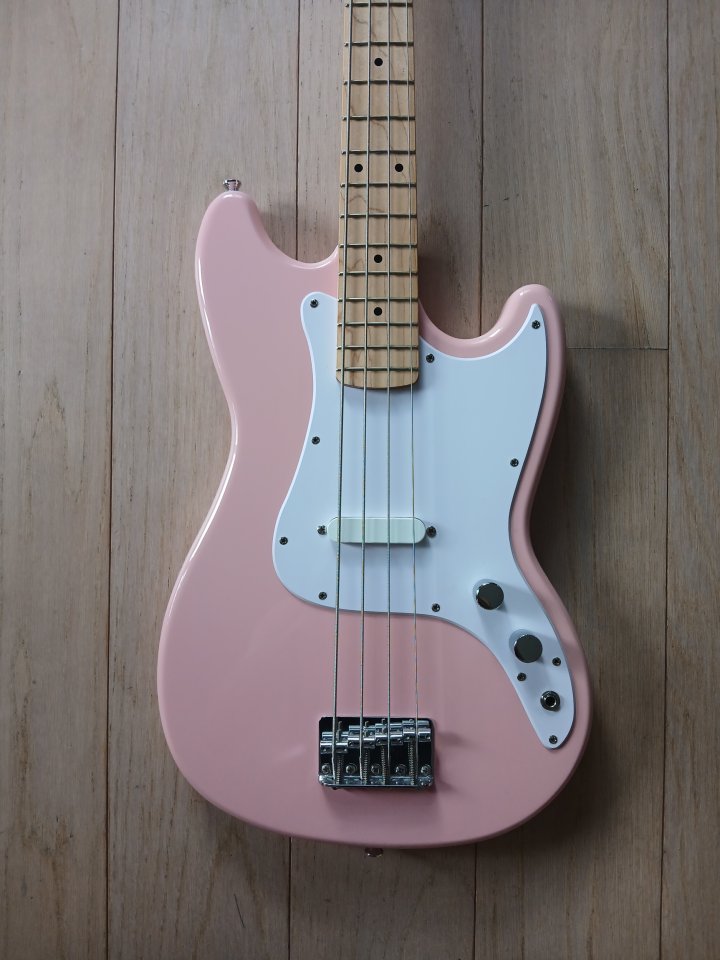 Squier FSR Sonic Bronco Shell Pink