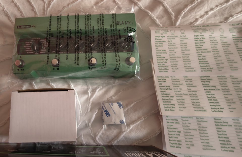 Line6 DL4 MKII Delay + Micro SD Transcend Looper