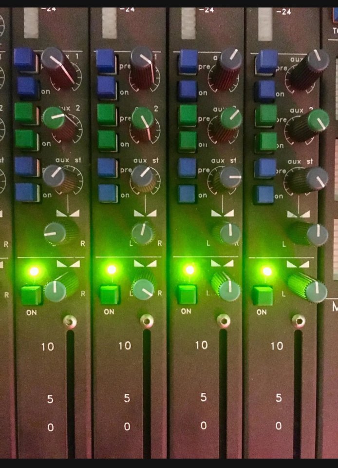 24 channels Neve 44 series mixer