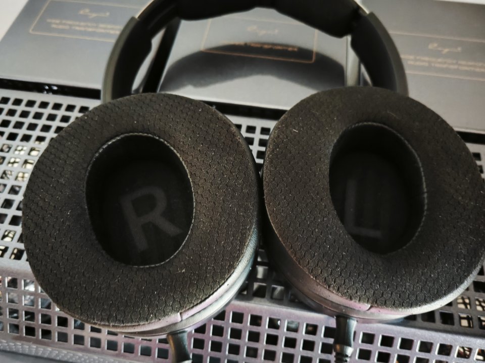 Auriculares FiiO JT7 Negros de segunda mano · Foto 3 de 4 · Madrid · 100 €