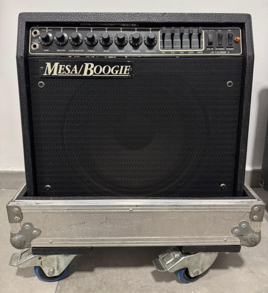 Mesa Boogie Caliber 50 plus Con Flight Case de segunda mano · Foto 1 de 8 · Málaga · 800 €