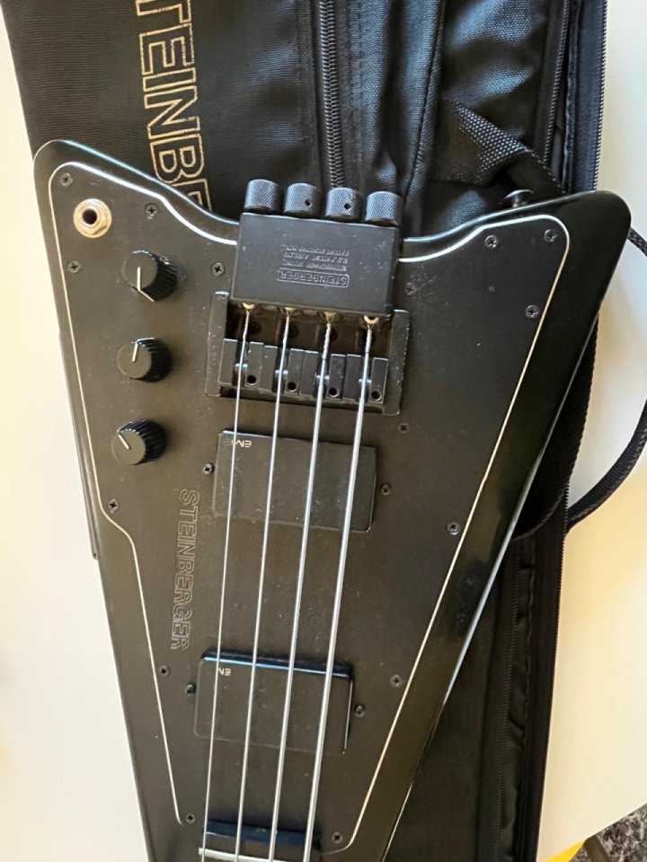 Bajo Steinberger XP2 Headless Bass