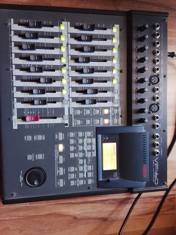 Grabadora Digital Fostex VF160