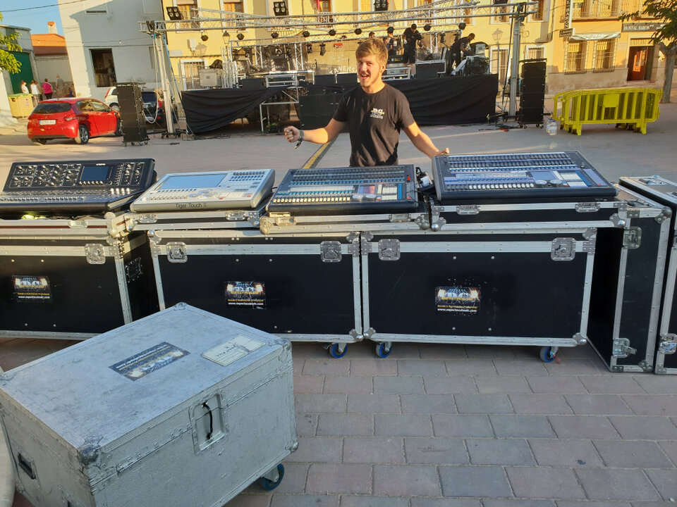 Sonorización de todo tipo de eventos, festivales, eventos corporativos