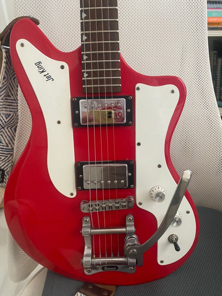 Ibanez Jetking 4 de segunda mano · Foto 3 de 3 · Granada · 370 €
