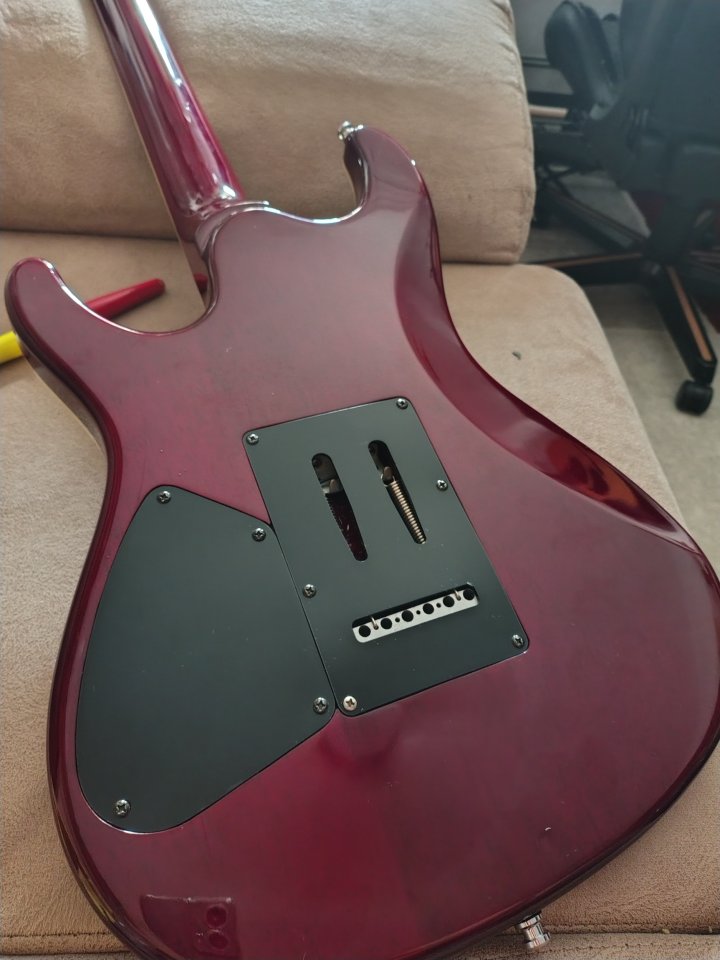Ibanez Sa32 2004 Korea + Case Rigido de segunda mano · Foto 2 de 8 · Granada · 380 €