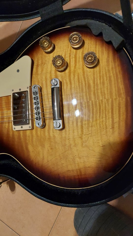 Gibson classic 2014 de segunda mano · Foto 1 de 9 · Madrid · 1700 €