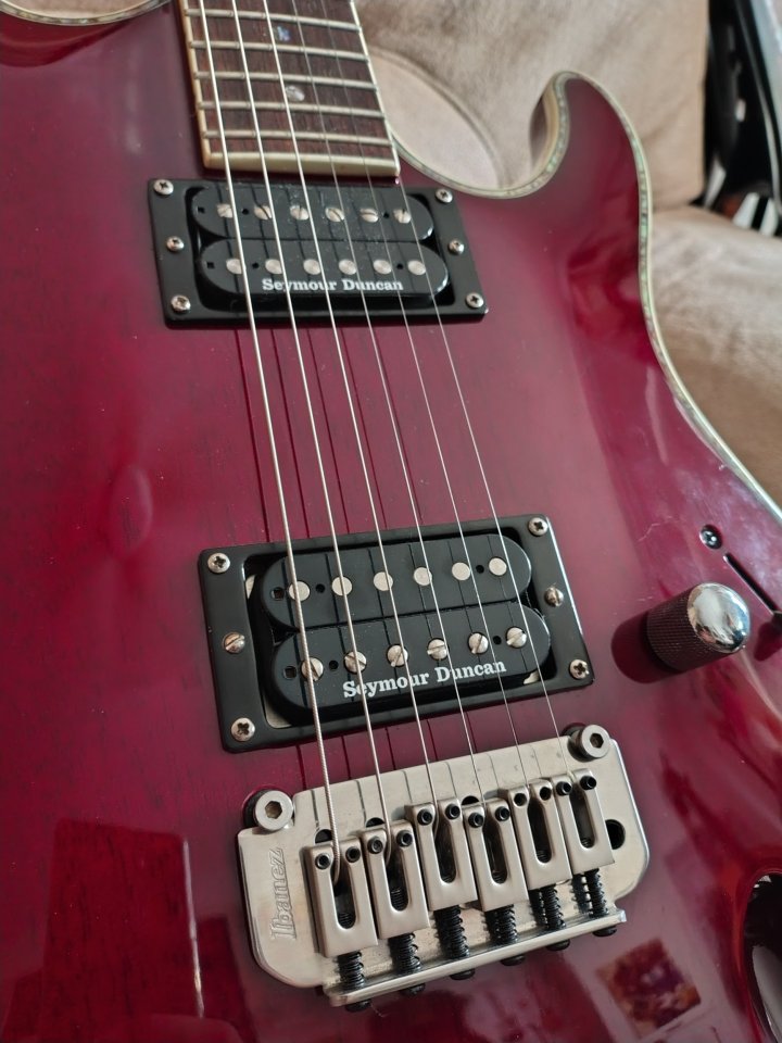 Ibanez Sa32 2004 Korea + Case Rigido de segunda mano · Foto 3 de 8 · Granada · 380 €
