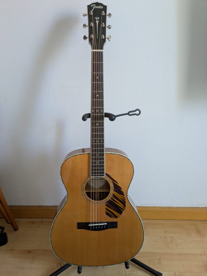 VENDO/CAMBIO Acustica Fender Paramount PO-220E -FOTOS ACTUALIZADAS- de segunda mano · Foto 1 de 8 · Madrid · 530 €