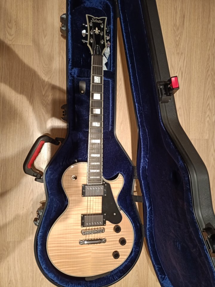 Schecter Solo II Custom
