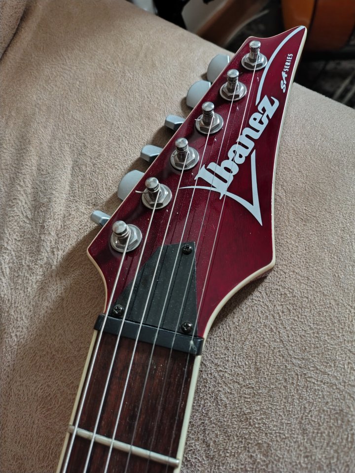 Ibanez Sa32 2004 Korea + Case Rigido de segunda mano · Foto 5 de 8 · Granada · 380 €