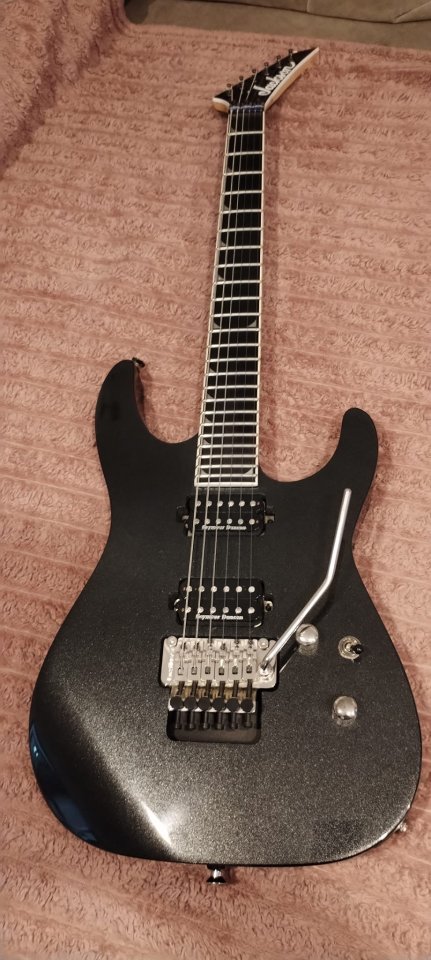 Jackson Soloist Pro SL2 Metallic Black + Schaller Lockmeister
