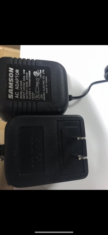Transformador Samson AC-300R (120v) 12vdc/200mA(12 unidades nuevas)