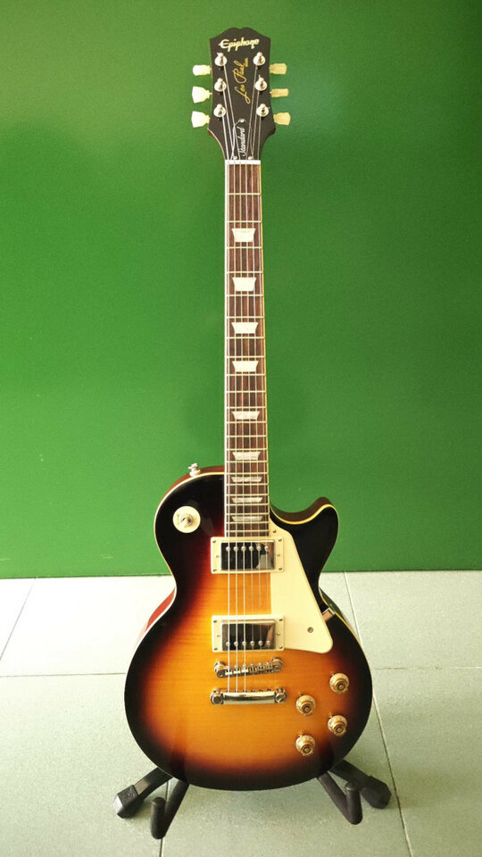 Epiphone Inspired by Gibson Les Paul Standard '50s Vintage Sunburst.