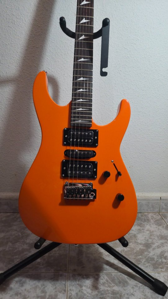 ESP LTD MT-130 Orange de segunda mano · Foto 2 de 10 · Guadalajara · 250 €
