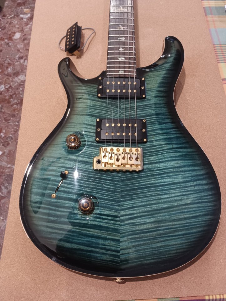 Pastillas PRS 59/09 polos dorados de segunda mano · Foto 4 de 4 · Zaragoza · 300 €