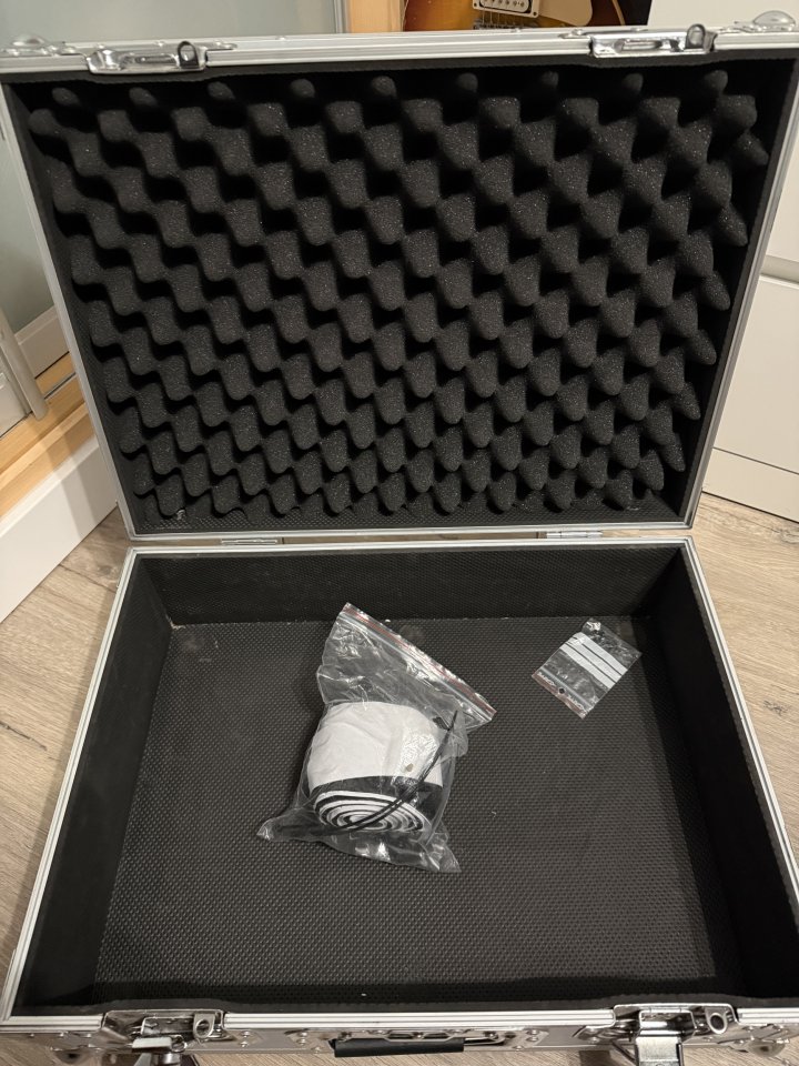 Vendo pedalera RockBoard Quad 4.1 con Flightcase