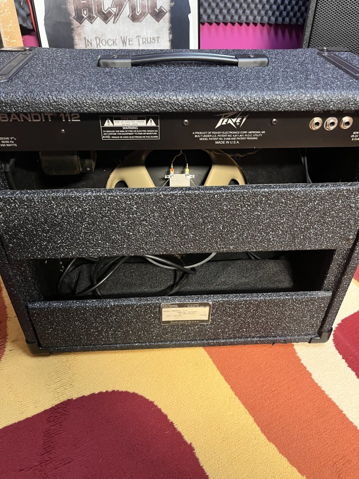 Amplificador PEAVEY BANDIT 112 de segunda mano · Foto 4 de 8 · Salamanca · 300 €