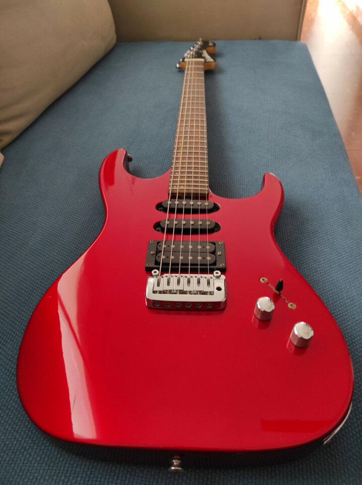 Washburn X-series Metallic Red