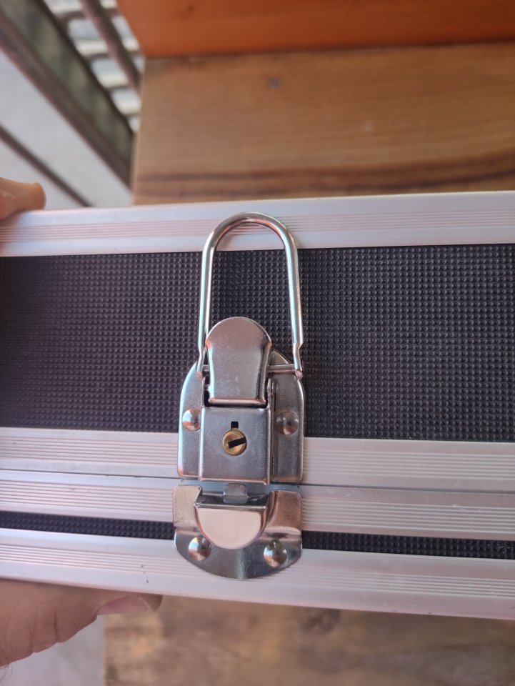 Maleta para pedales STAGG UPC-688 con velcro de segunda mano · Foto 6 de 10 · Bizkaia · 25 €