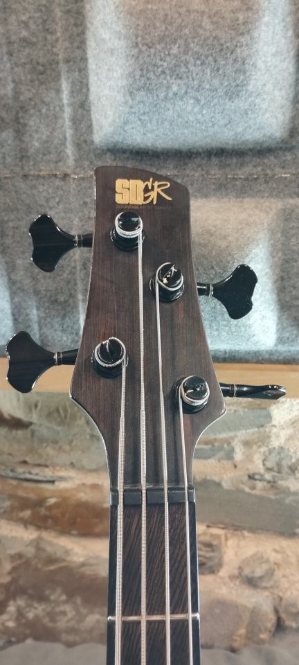 Bajo Ibanez Premium SR4CMLTD-CIL