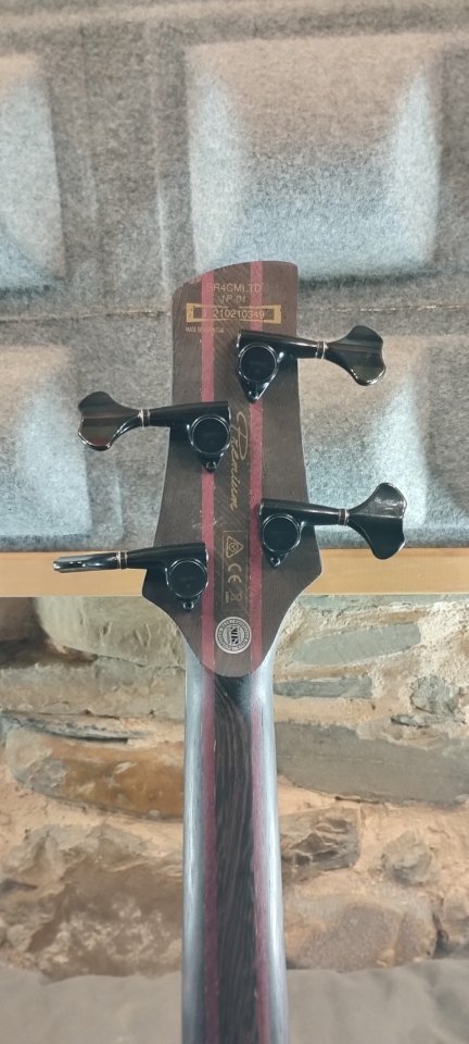 Bajo Ibanez Premium SR4CMLTD-CIL