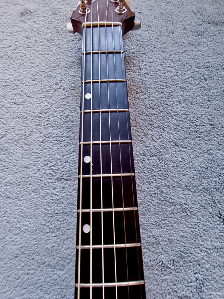 Guitarra acústica Alhambra modelo J2 AB