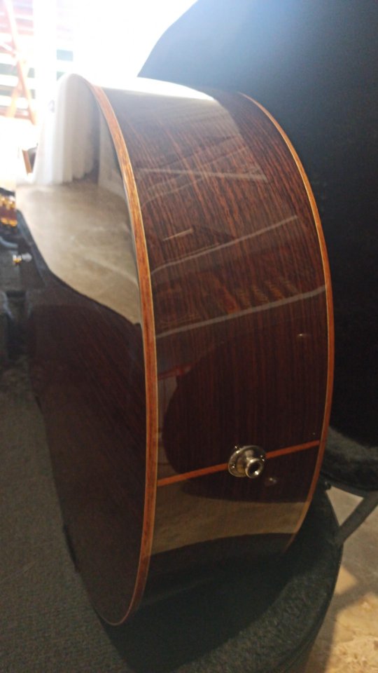 Guitarra electroacustica Yamaha CPX 1200 VS.