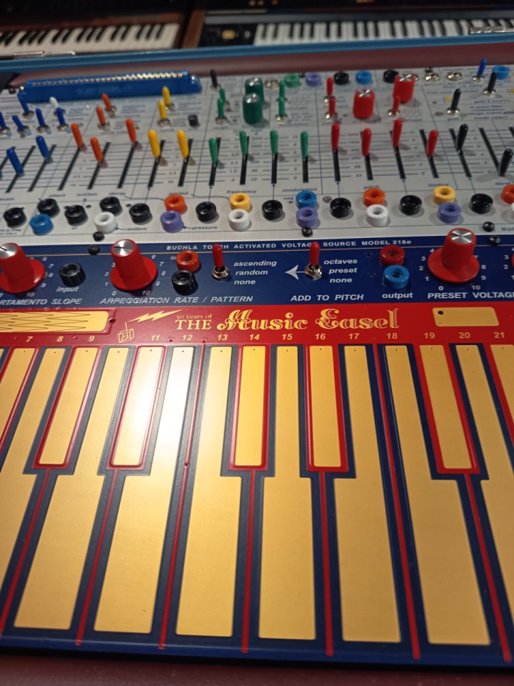 Buchla Music Easel 50th Anniversary Edition de segunda mano · Foto 5 de 10 · Barcelona · 7800 €