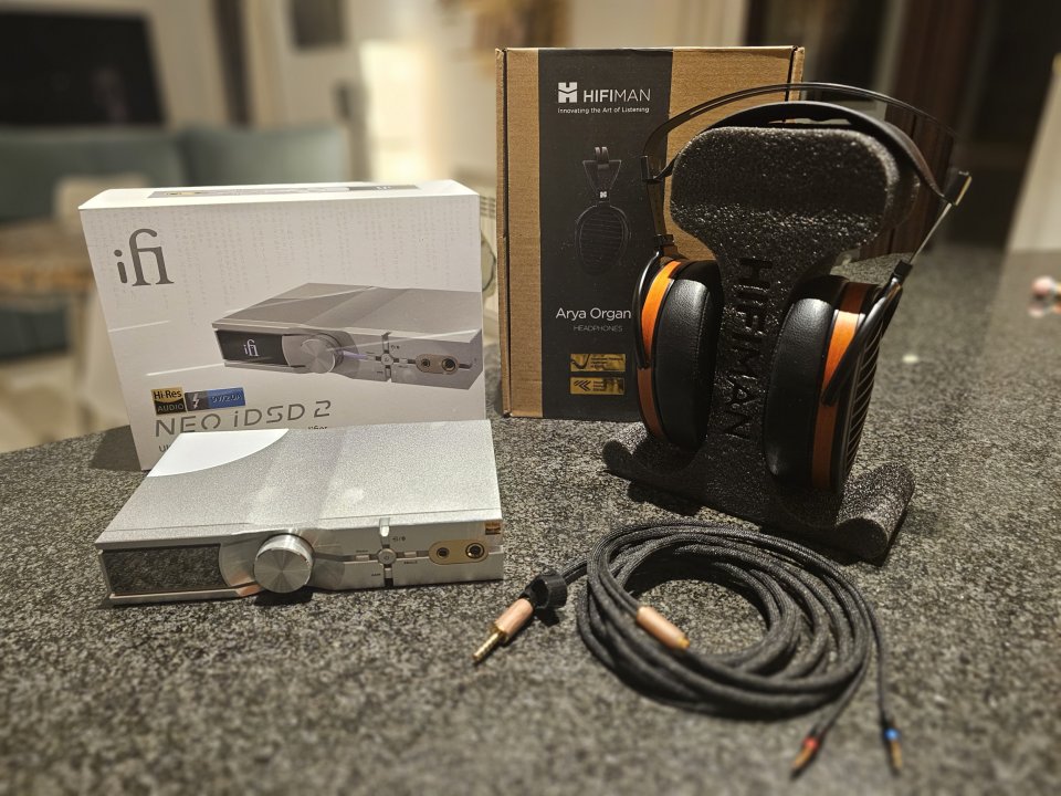Arya Organic + iFi NEO iDSD 2 + Cable 4.4mm