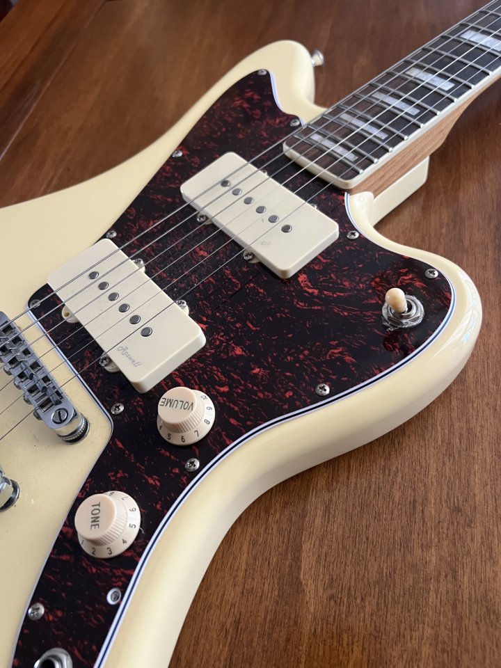 Jazzmaster Harley Benton vt series de segunda mano · Foto 3 de 8 · Alicante · 120 €