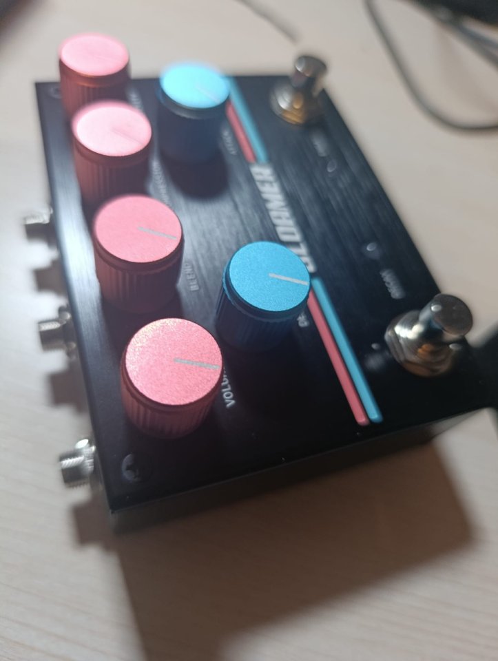 Pigtronix gloamer - Pedal Guitarra Sintetizador - Synth Polifónico de segunda mano · Foto 2 de 6 · Barcelona · 125 €