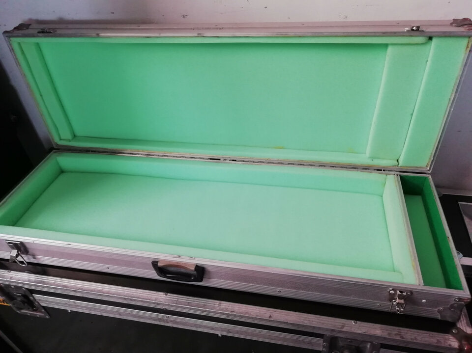 Flightcase para teclado.