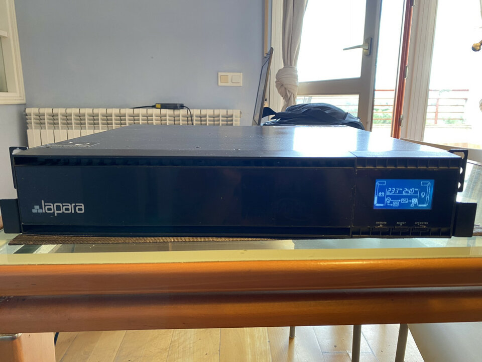 Vendo Sai On line lapara 1000 Va Rack mount