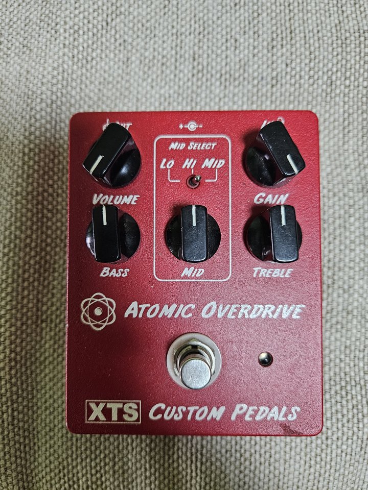 XTS custom pedals ATOMIC de segunda mano · Foto 1 de 2 · Valencia · 165 €