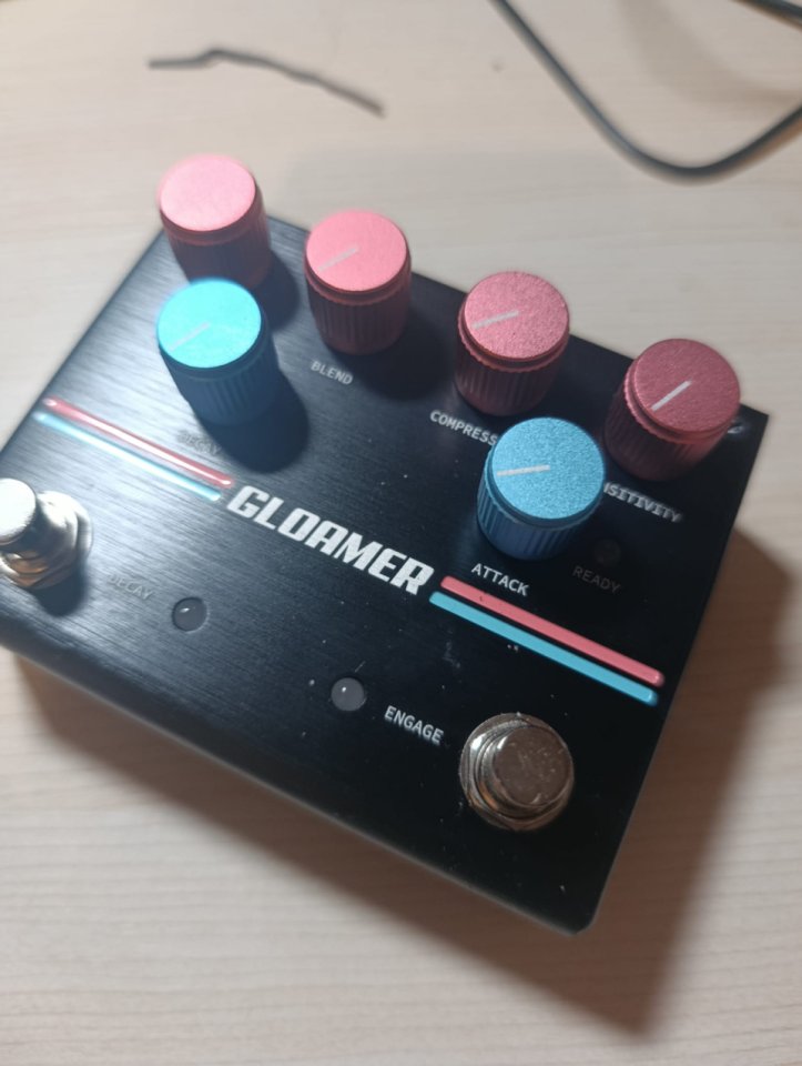 Pigtronix gloamer - Pedal Guitarra Sintetizador - Synth Polifónico de segunda mano · Foto 4 de 6 · Barcelona · 125 €